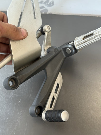 60d497d3-7aa2-4a36-83b1-08bcaba9a746