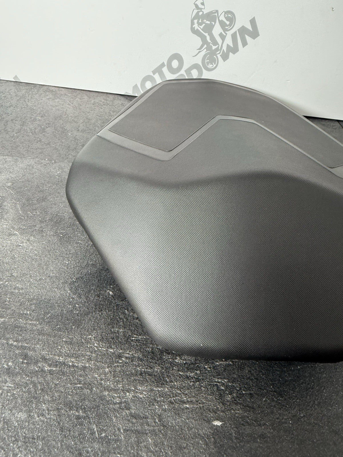 1309cb86-2c0f-4da6-84fc-b3551fbbb4c1