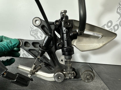 Triumph Street Triple 675 R 2015 Right Rearset Footrest Brake 2013-2016 16470m
