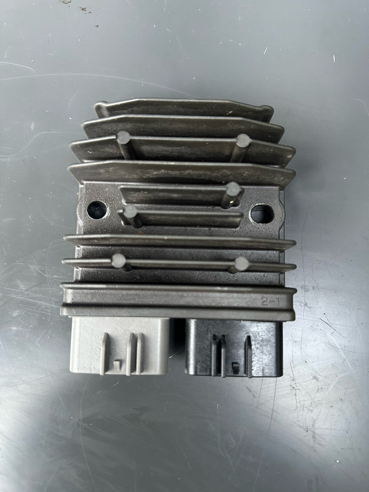 Yamaha Yzf R7 Yzf690 2022 - 2023 Voltage Regulator Rectifier Yamaha R7 Regulator