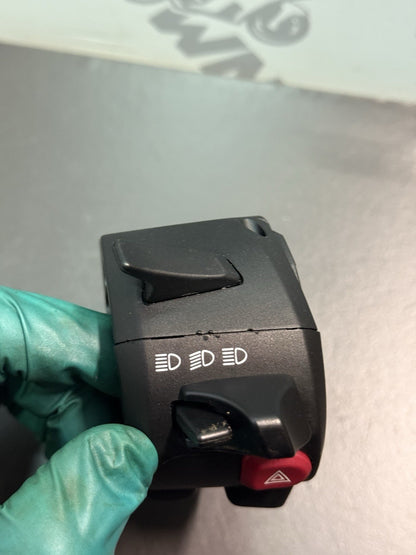 7d00f828-b4a0-4cfc-aaec-613833b986e5