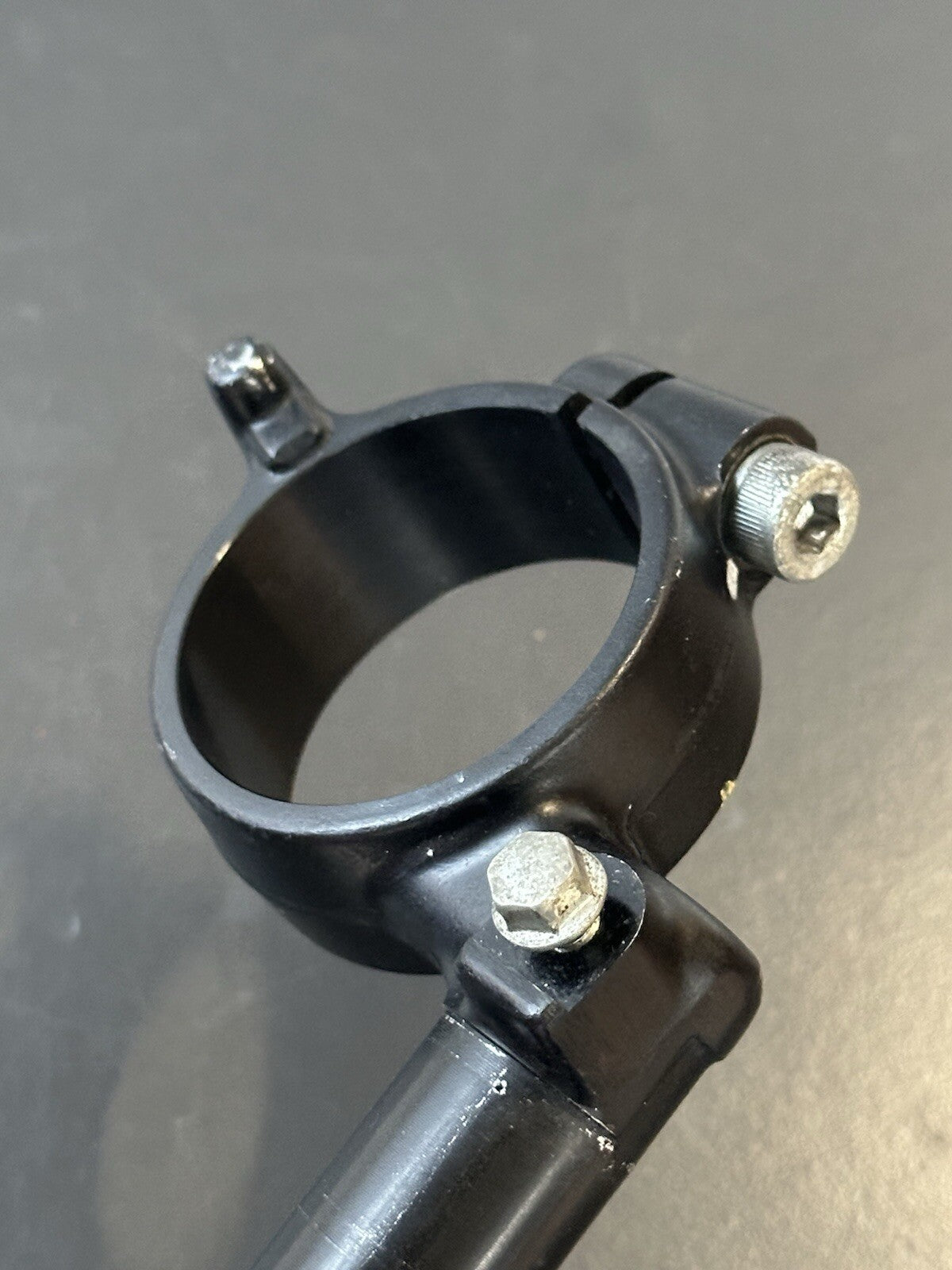 Suzuki GSXR600 GSXR750 Right handlebar Clip on Genuine OEM 2011 - 2017 L1-L7