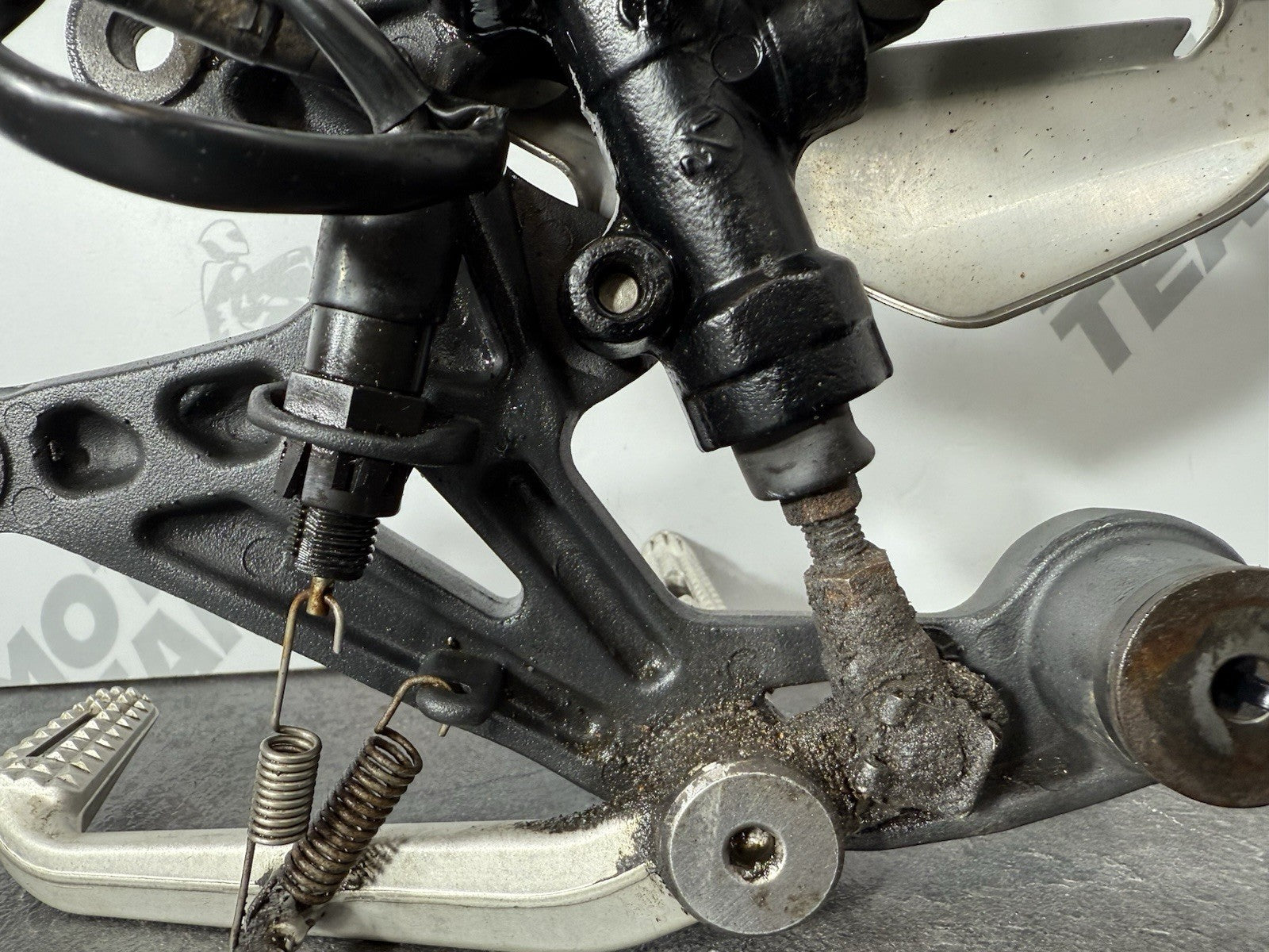 525fa606-4568-40f7-95af-2992a82efbb9