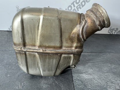 KTM 790 Duke 2020 Exhaust Cat Box Catalytic Converter 3766 Miles 2018 2019 OEM