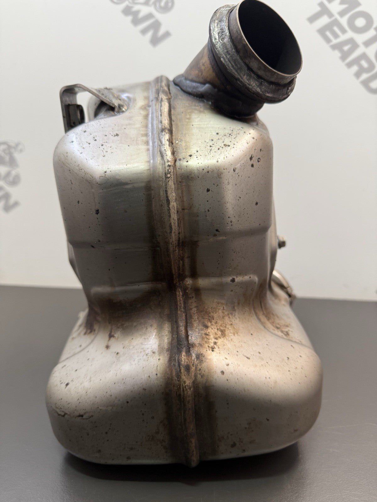 eb75d381-16c6-49fe-9d97-8ce656ec479c