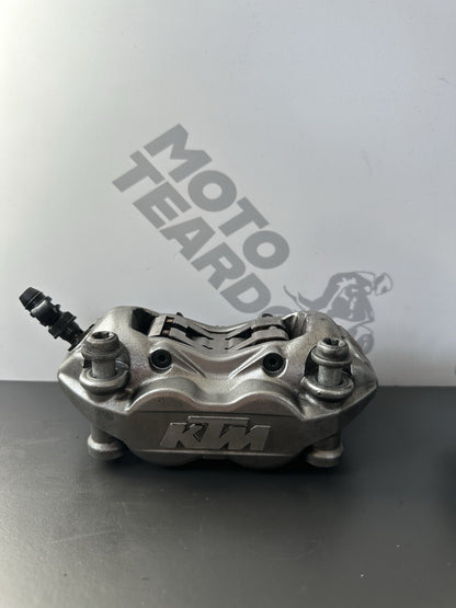 KTM 790 Duke ABS 2018 - 2021 Front Brake Callipers KTM Front Brake Calipers OEM