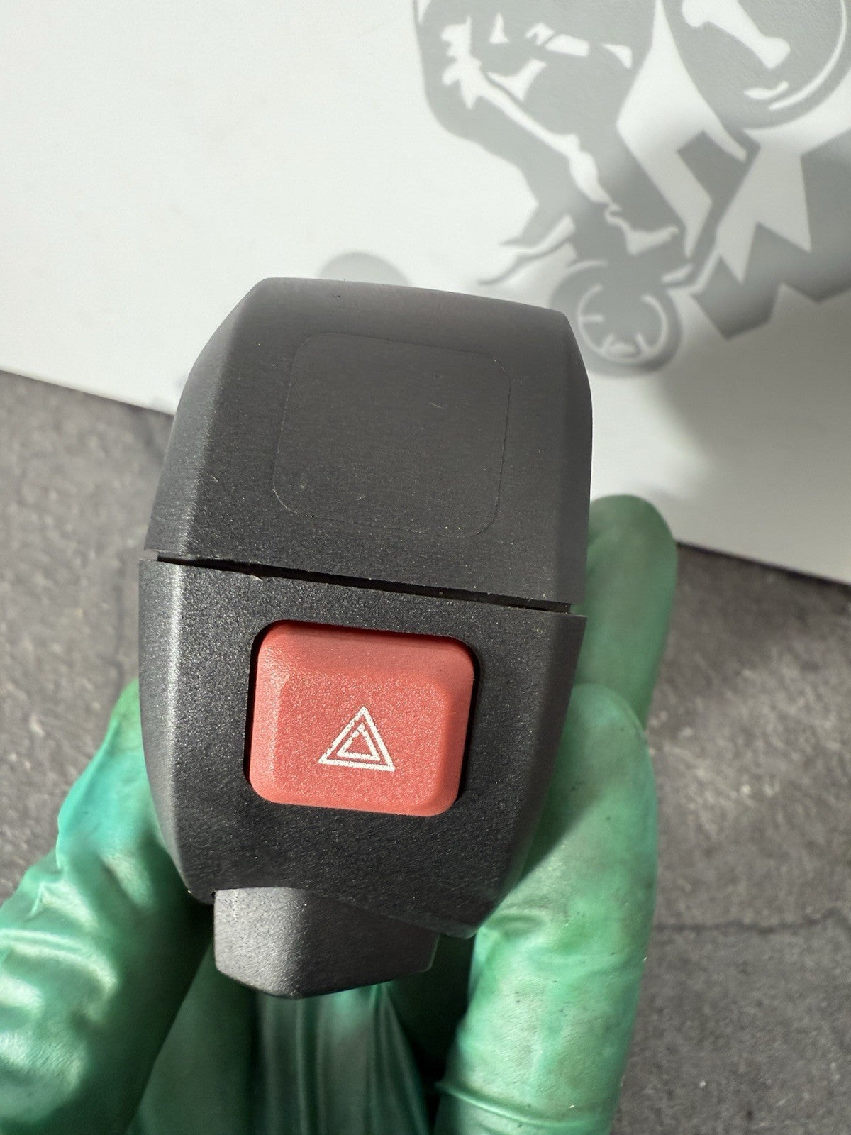 7ca04b7b-53cd-45c1-80ea-80819d0cb41f