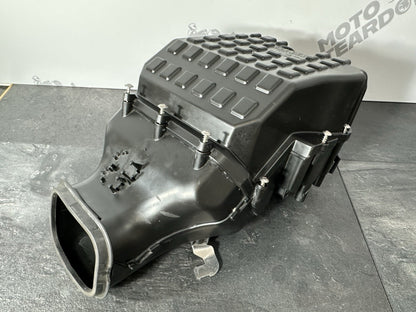 Aprilia RS660 2021 Airbox Air Box Filter Air Only 6220 Miles 2022-2025 OEM