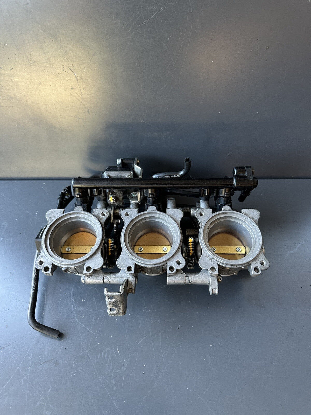 Triumph Daytona 675R Throttle Bodies OEM Daytona 675R Throttle Bodies OEM 2011