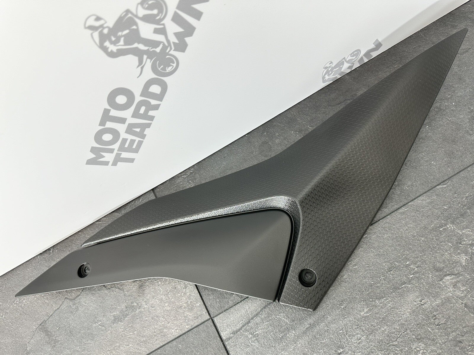 Aprilia Tuono V4 1100 2021 Left Tank Side Fairing Cowling 6606 Miles 2022-2024
