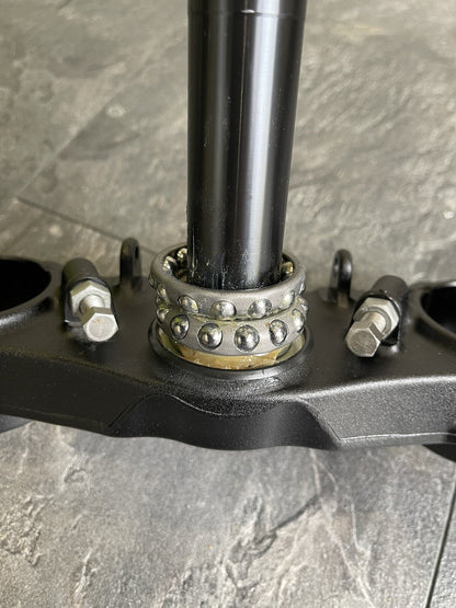 KTM Superduke R 1290 2018 2019 Lower Yoke Bottom Yoke for WP Front Forks OEM