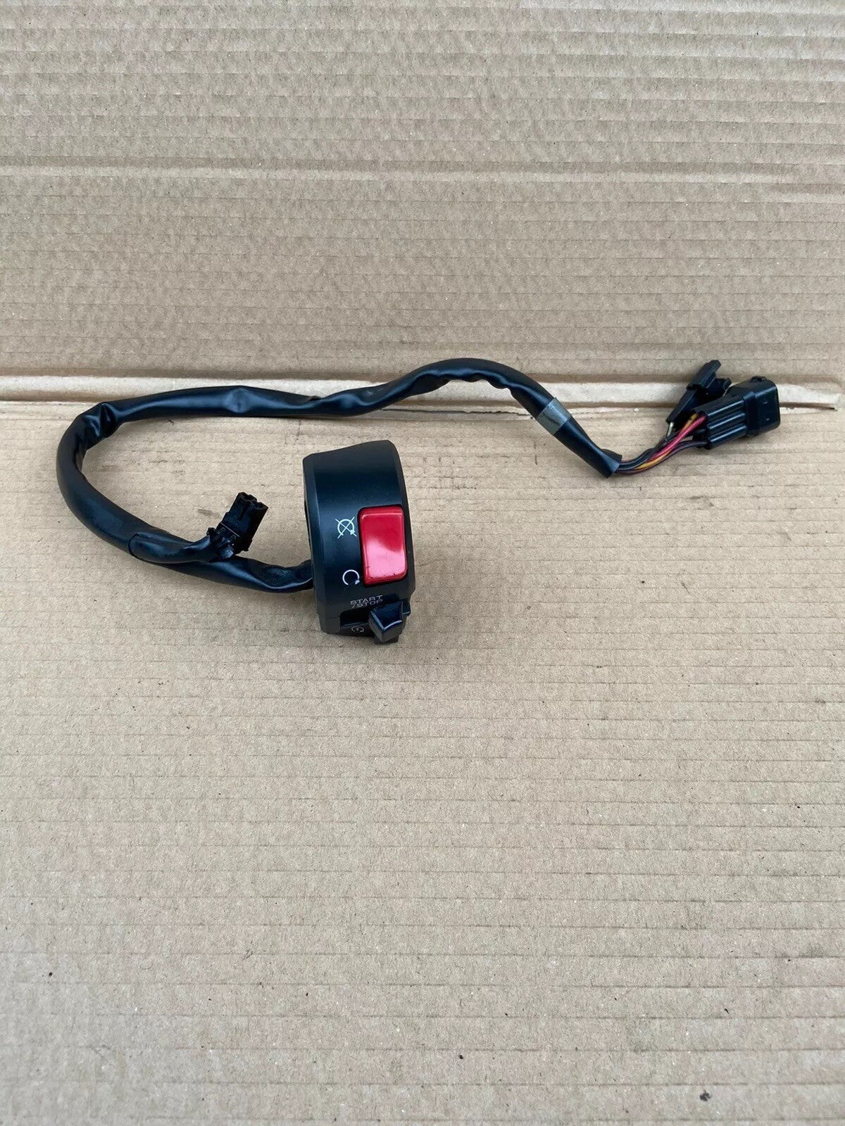 Kawasaki ZX10R Ninja right hand handlebar Engine kill switch 2011 - 2015 Zx10R