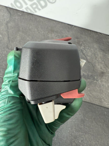 edde1de2-f1da-4abf-bb25-46a571d16be1