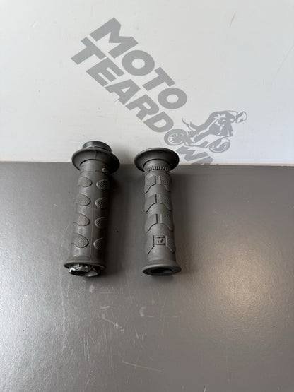 Triumph Street Triple 675 Rubber grips Galindo F1 Handlebar Galindo F1 Grips