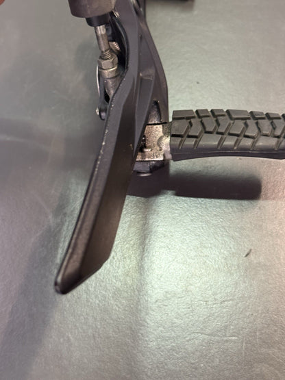 1ff05e05-1d0b-424e-9b49-217928e9493a