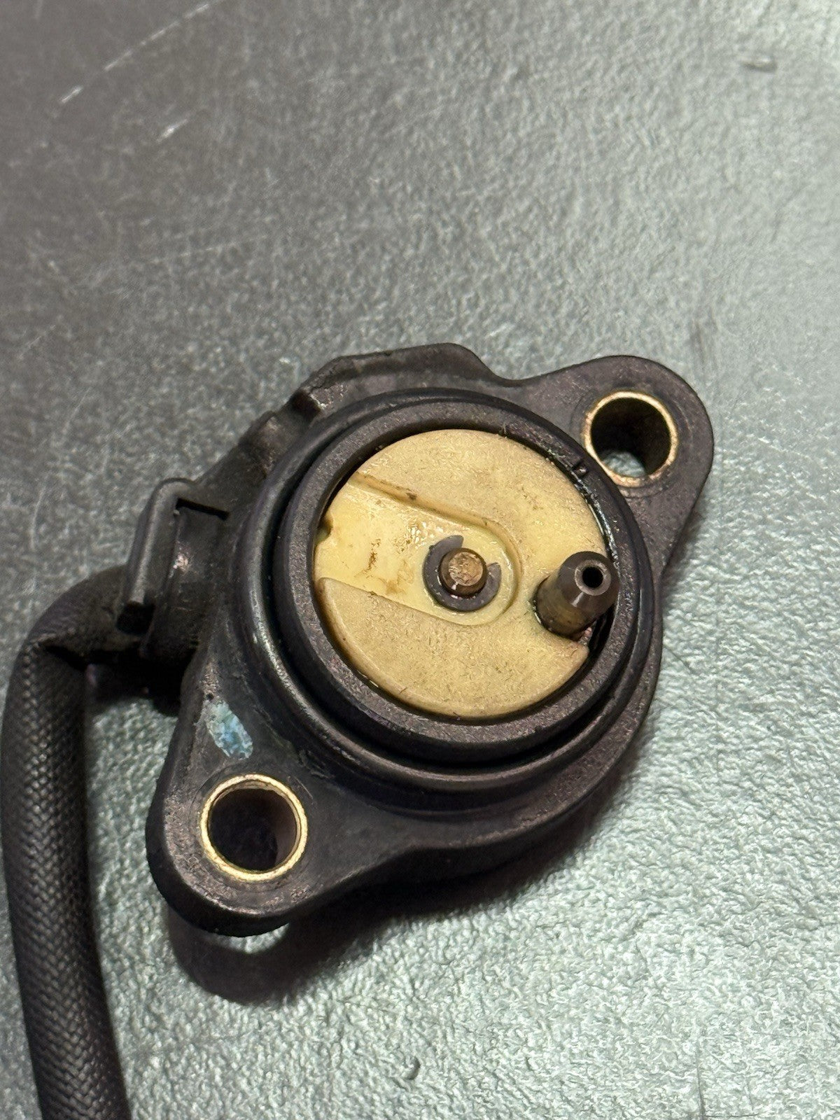 ea8514c9-ddc8-4328-8a09-f48827f69fc4