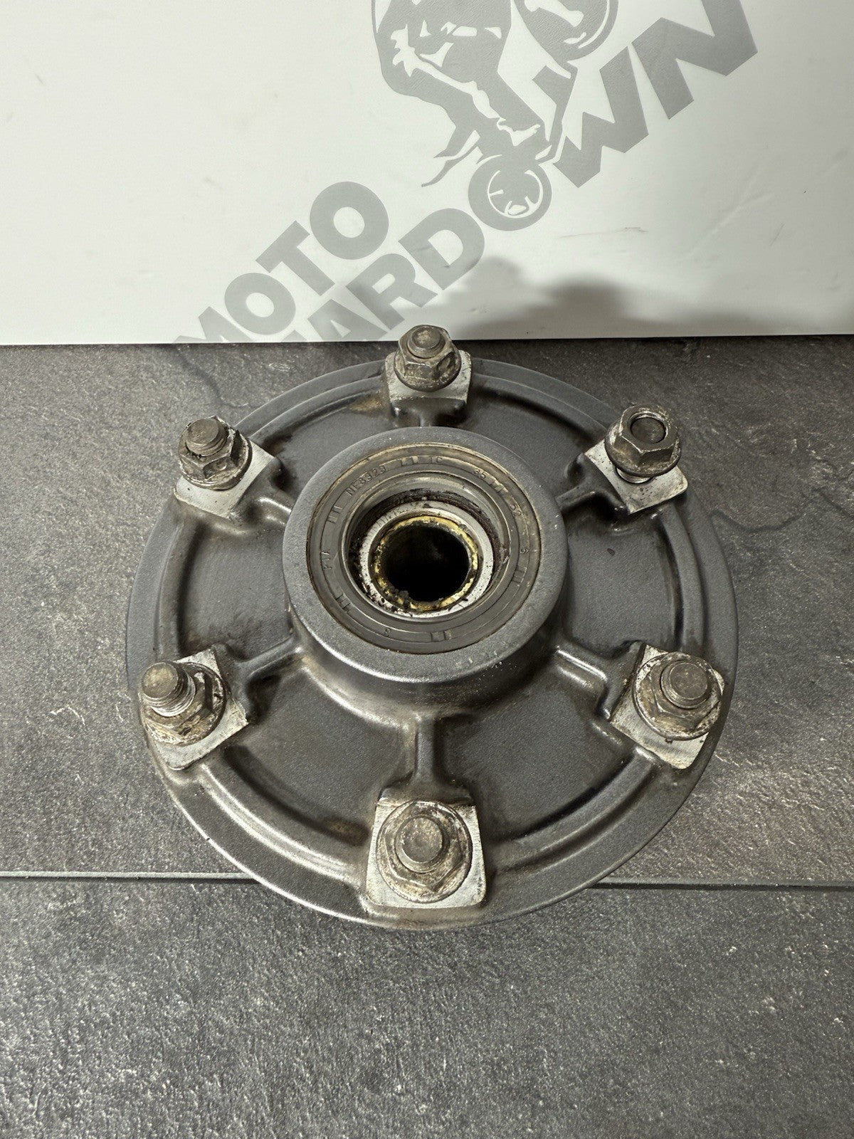 b0d8c092-b3e5-4d9c-bb1a-769ab8dfb003