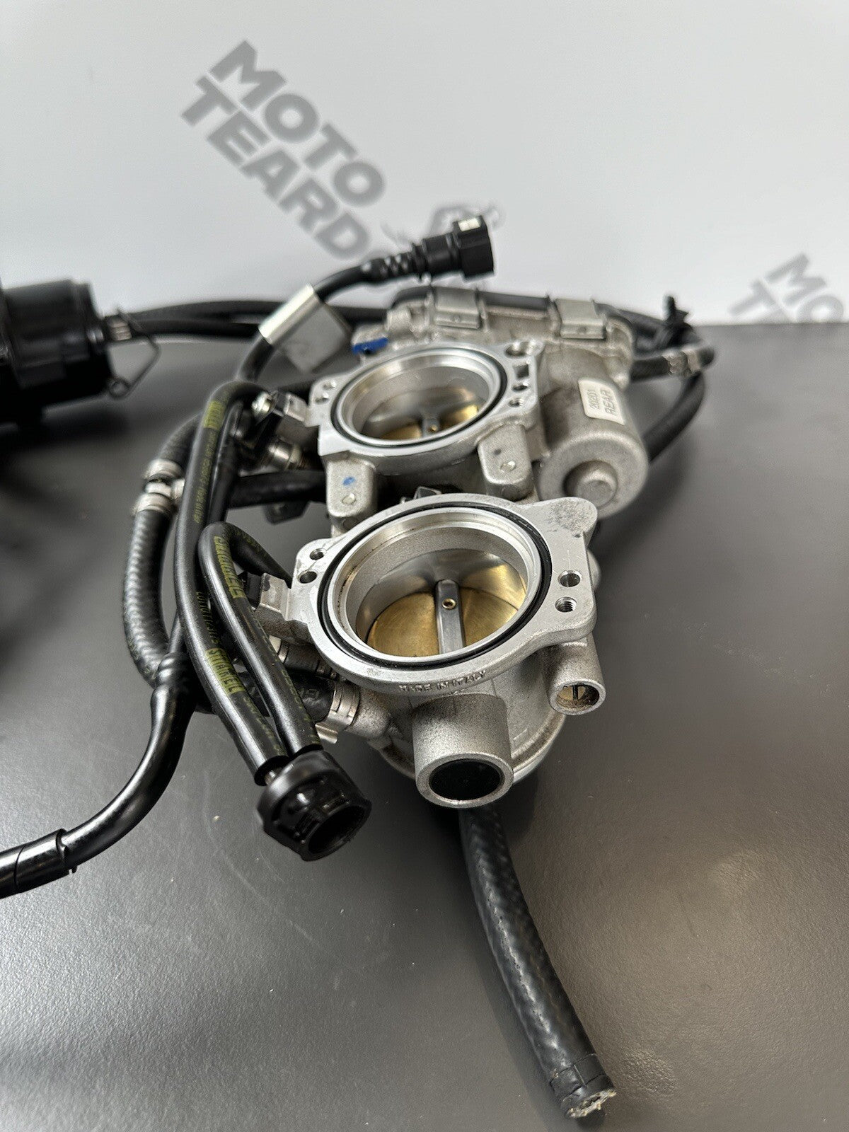 APRILIA TUONO V4 1100 FACTORY Throttle Bodies - 8573046 2017-2020 Front And Rear