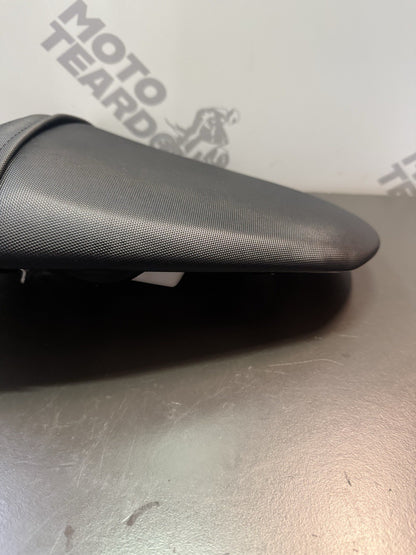 06efe71e-427f-4544-bed1-074596436971