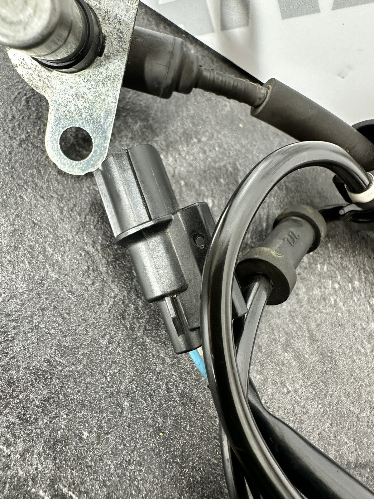 Kawasaki Z800 ABS 2016 Front ABS Speed Sensor 12691 Miles 2013-2018 OEM ZR800