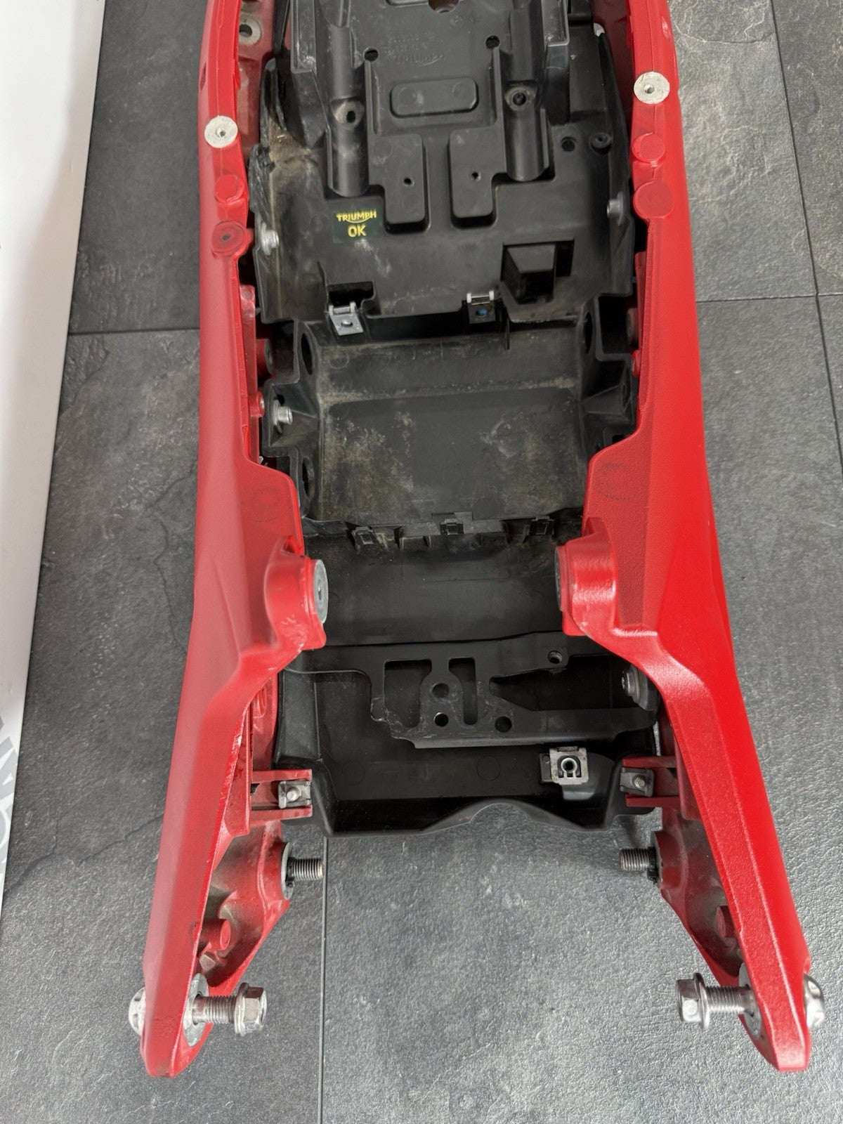 b69a70c8-5df4-442d-96a6-e375fd710c30