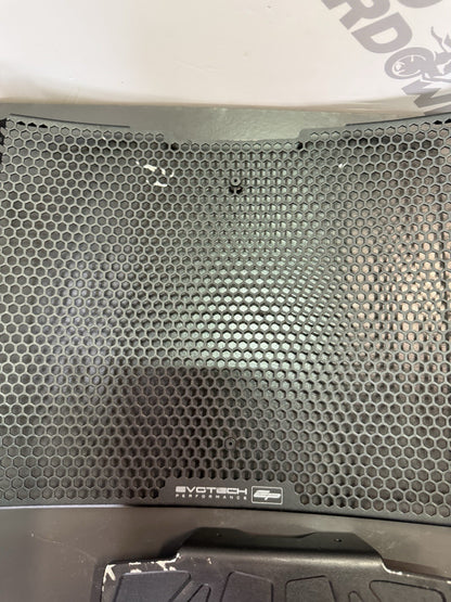 e9417309-704f-4a9b-aba9-fd366fc26c60