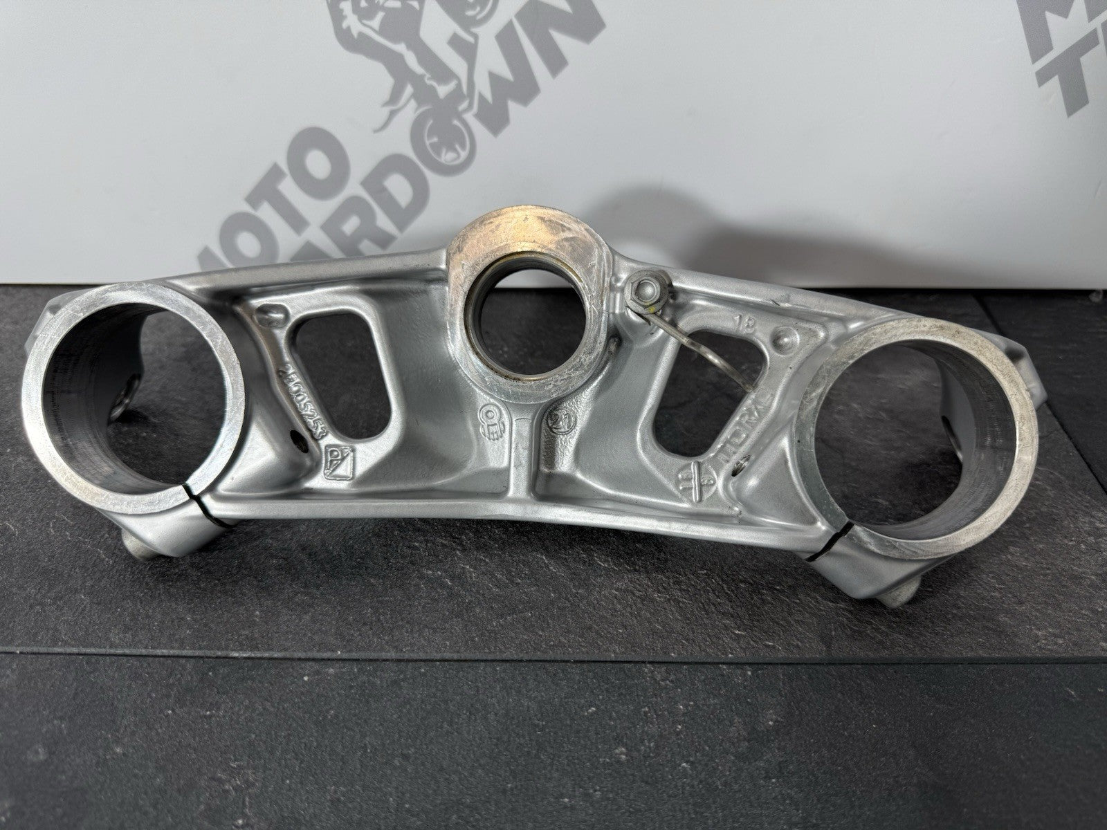 f301a77f-71a8-4ba4-a806-27fb46de4baf