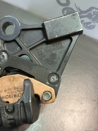 57c86538-fd05-4abc-8832-e64d63e8ae15