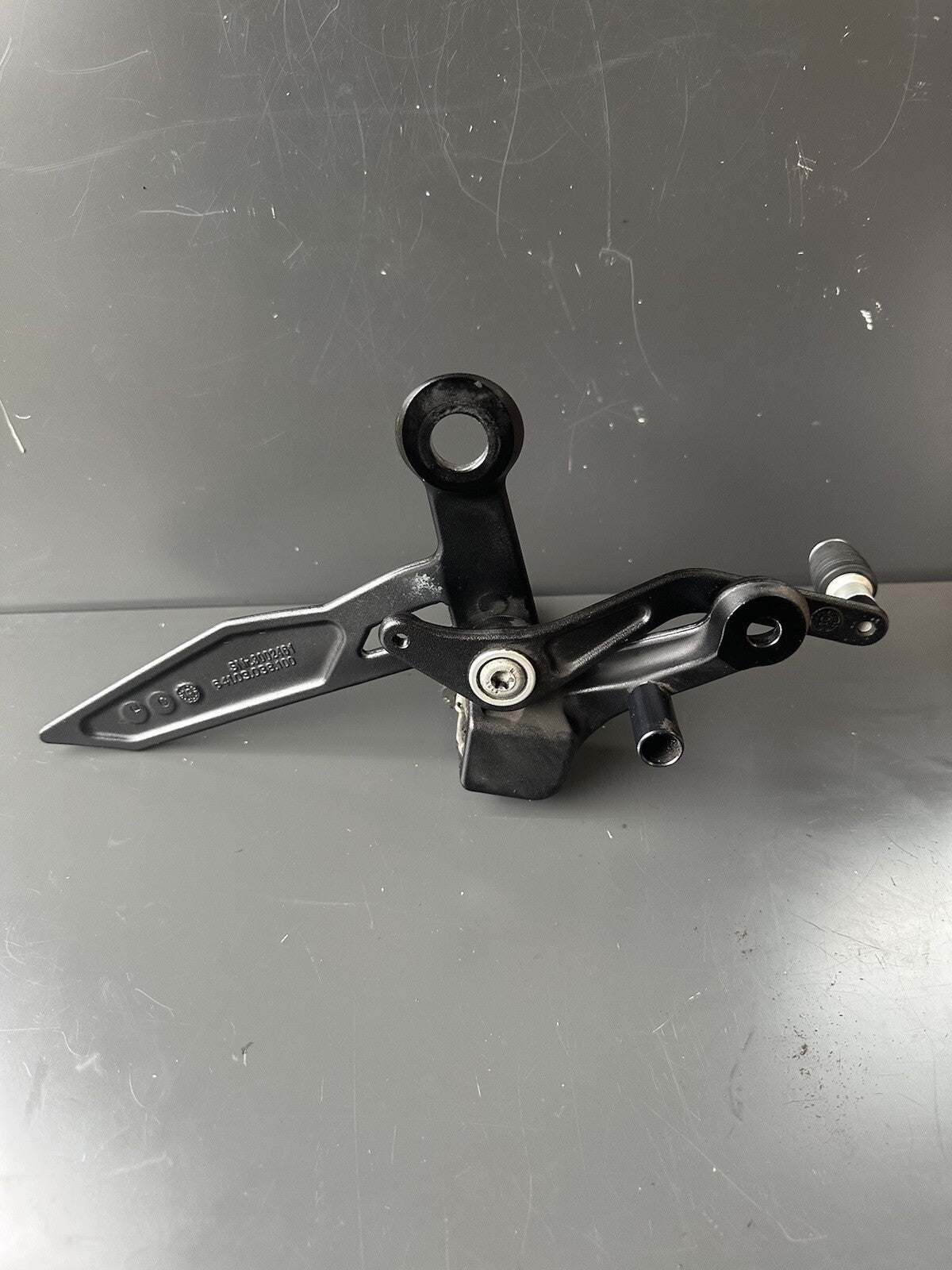 KTM 790 left Footrest riders footrest assembly Left Foot Rest 64103038100 OEM