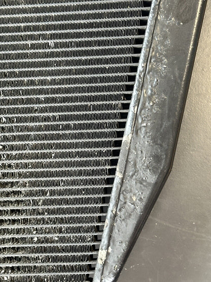 Suzuki GSXR 1000 Radiator Coolant Rad 2009-2016 Only 33,787 Miles OEM Radiator
