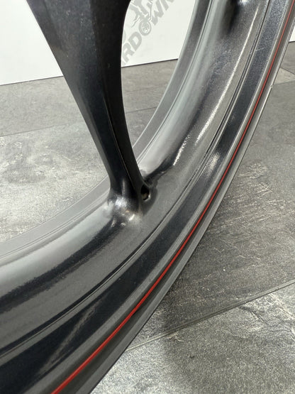 8c5b9f70-2ba0-45bc-af30-938e049c6a13