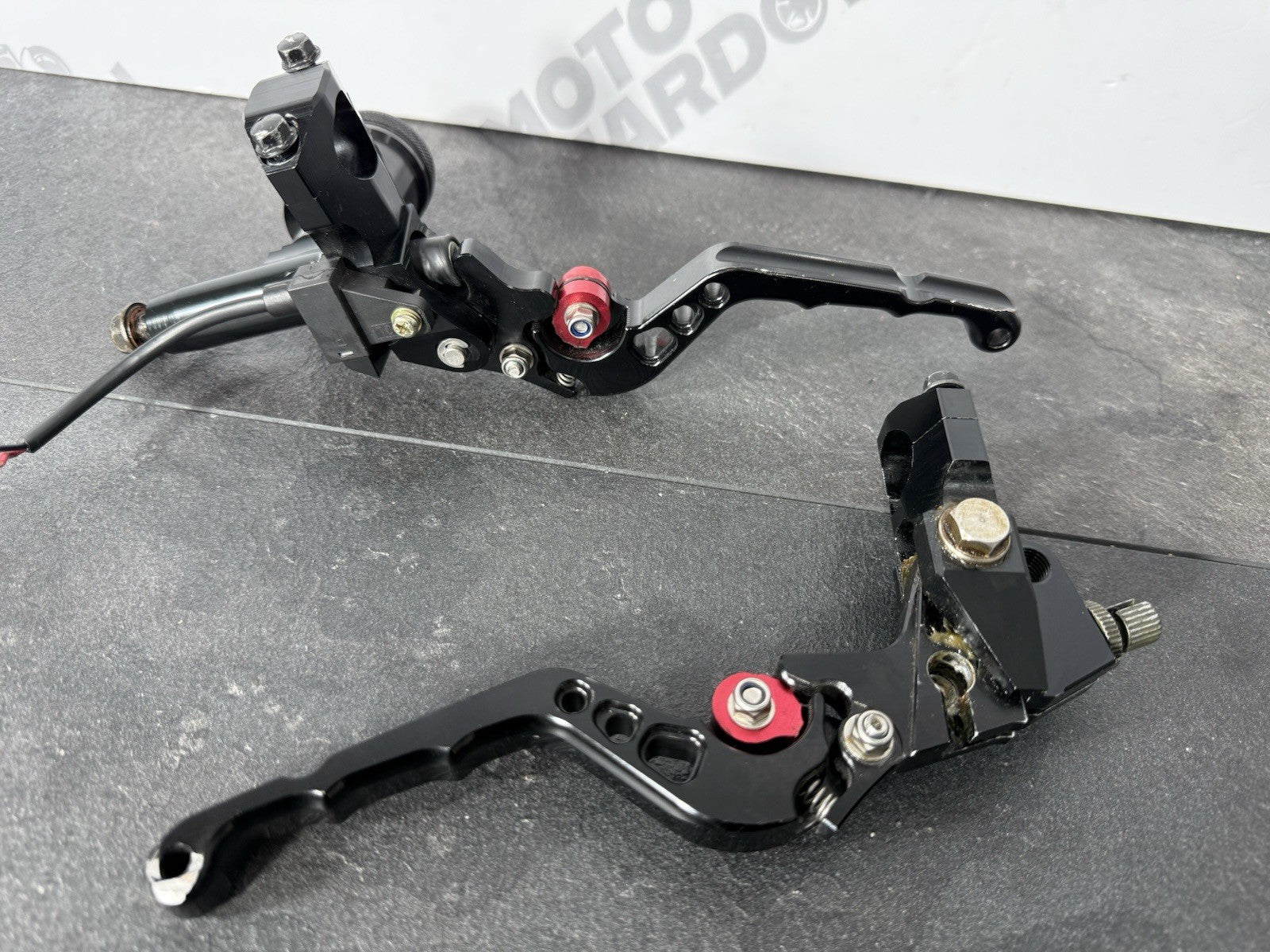 84f52992-6793-499d-939e-94f1038d8eb6