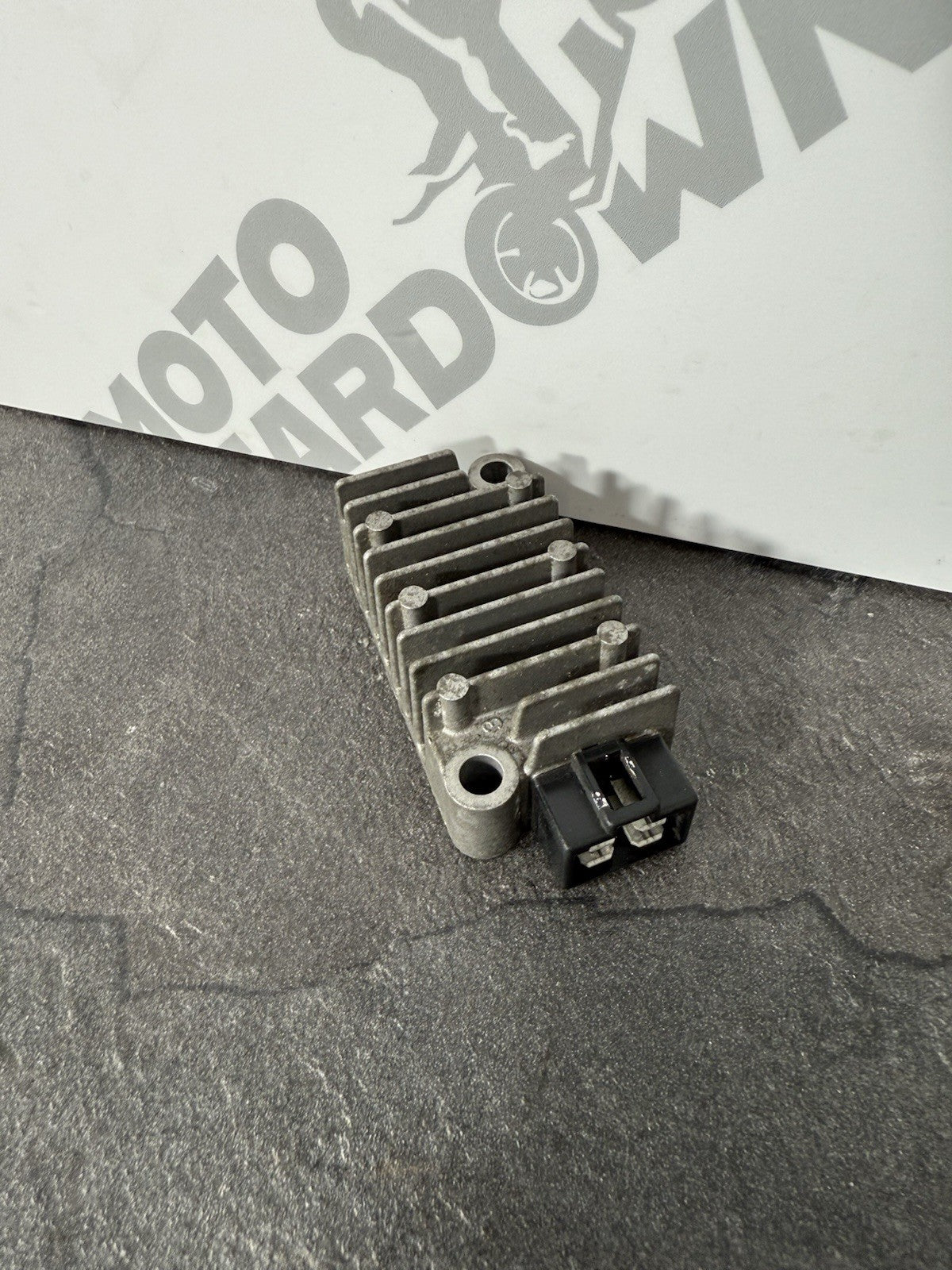 Yamaha YZF R125 R 125 2014 Regulator Rectifier 26983 Miles 2008-2018 OEM