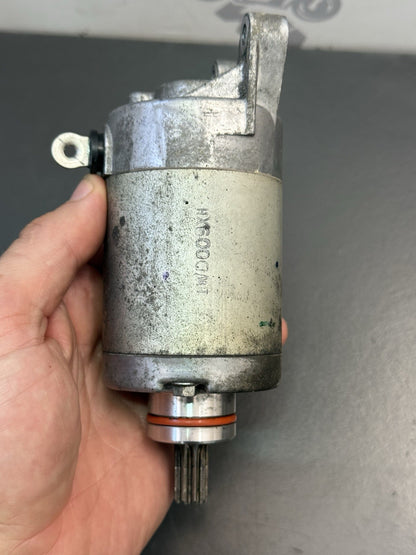 2306b803-11bb-4be4-96a5-95591a1af2b9