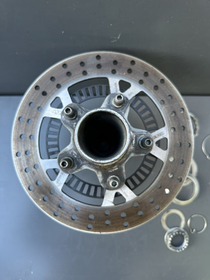 KTM 1290 Superduke 2014 Rear Wheel Axle Spindle & Brake Disc KTM 1290 Spindle