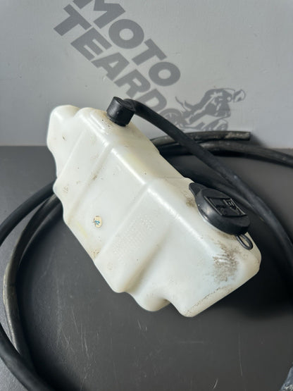 TRIUMPH STREET TRIPLE 675 675R COOLANT BOTTLE Radiator Coolant Bottle T2102200