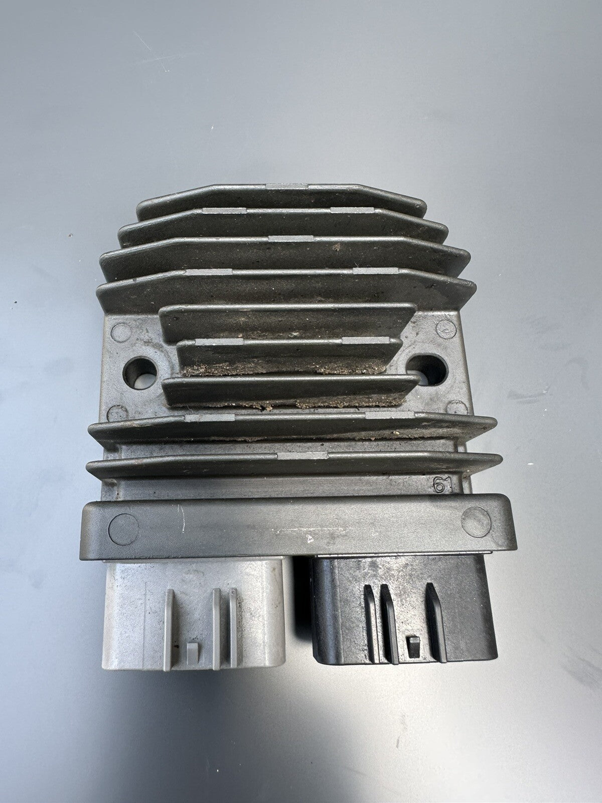 Triumph Speed Triple 1200 RS 1200RR Regulator Rectifier 1200RS Regulator FH027AA