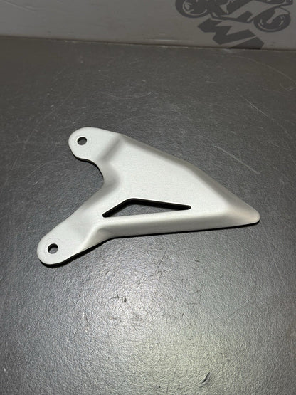 e9a9d2d5-01cd-4179-b1c9-1d331169a880