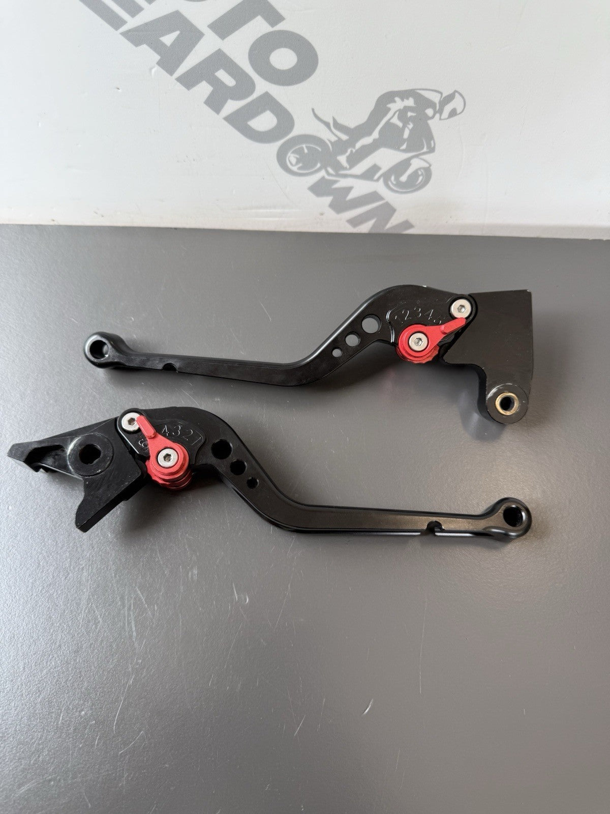 Long Black Clutch & Brake Levers For Triumph Trident 660 2021-2025 UNBRANDED