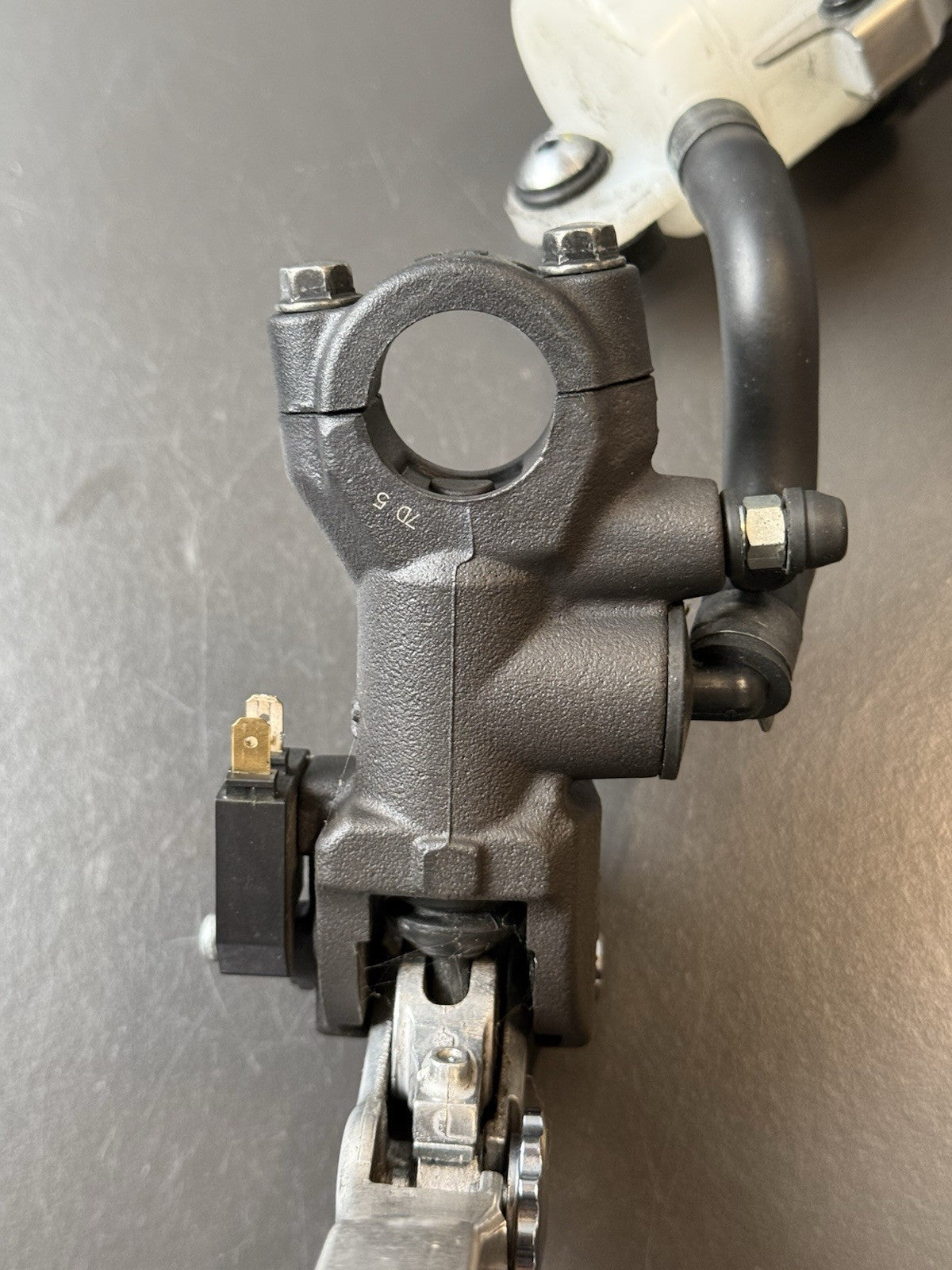 b2f65c07-6d52-4e5f-95e4-70643db2937a