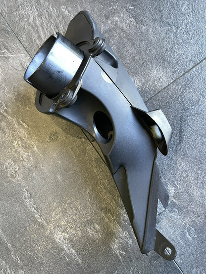 Aprilia Tuono V4 1100 Factory 2017 Right Air Intake Duct Scoop 9262 Miles RSV4