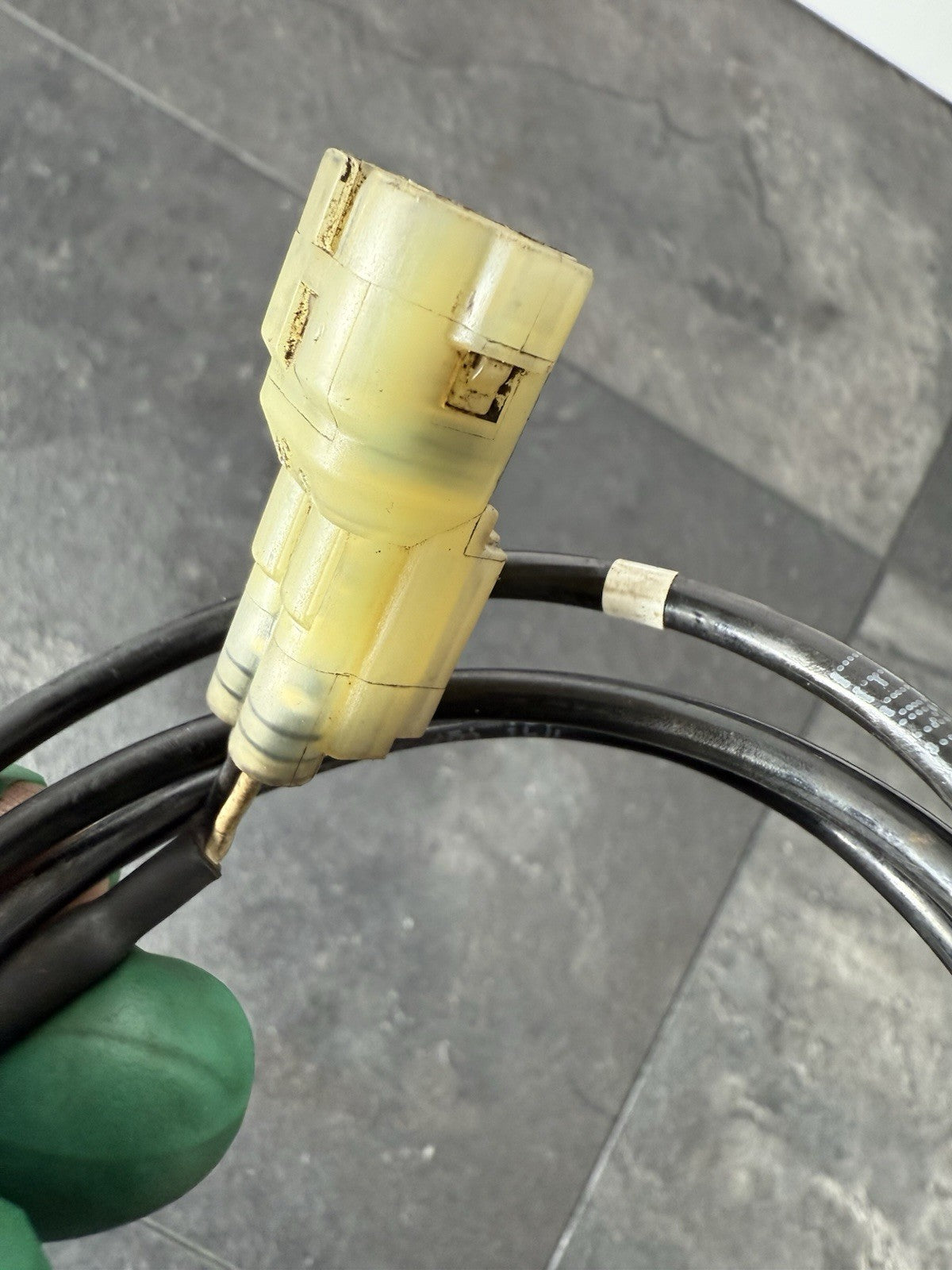 f4b751fa-8301-433c-88cf-406b496b34ad