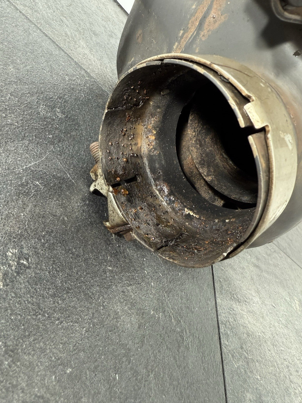 e041a02b-86e9-43db-b7a1-32d2493886c2