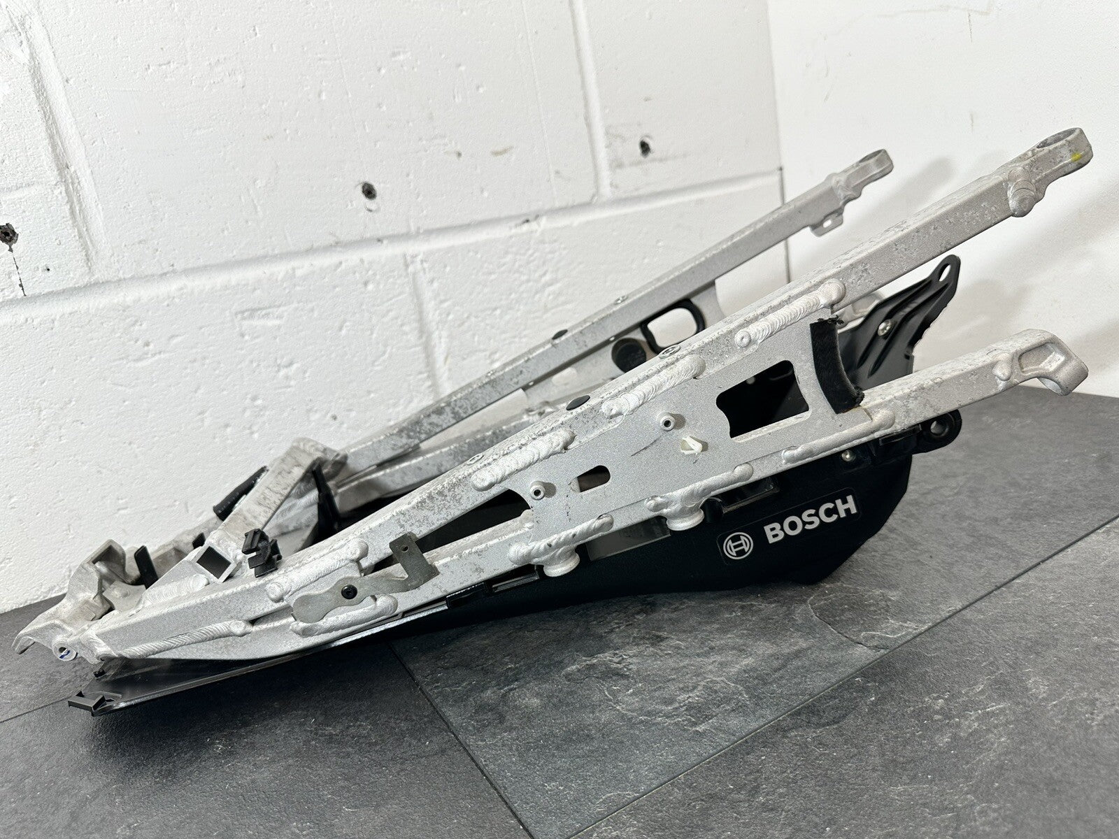 Aprilia Tuono V4 1100 Factory 2020 Subframe & Undertray 6889 Mile OEM 2019