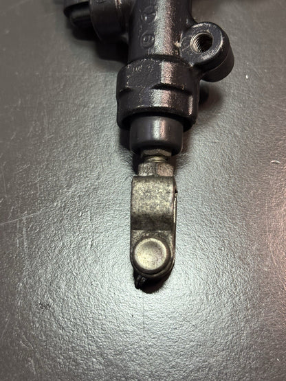 9c6edcd0-438a-4caf-bc93-4a3ecef077c0