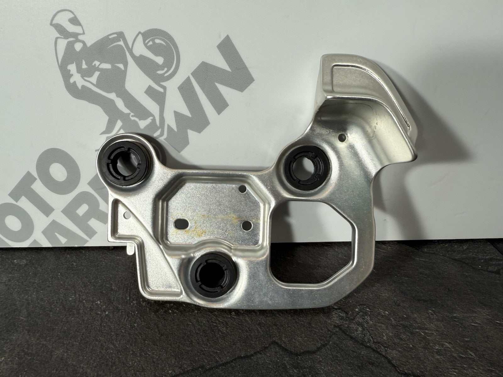 9abba2df-8ee3-458b-ab43-a56b273bedc4