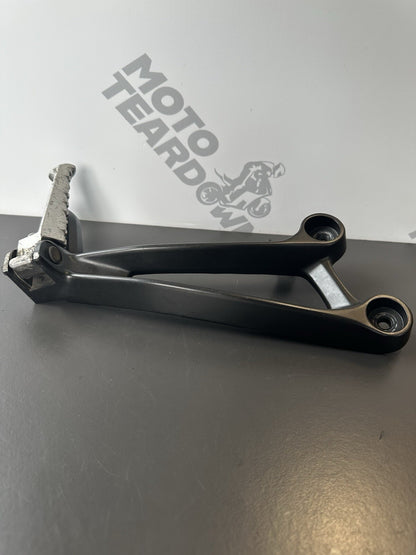 Yamaha MT-07 right pillion footrest Yamaha MT07 Right Pillion Foot Rest 2014-17