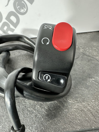 Triumph Street Triple 675 R 2015 Right Switchgear Controls 2013-2016 16470 Miles