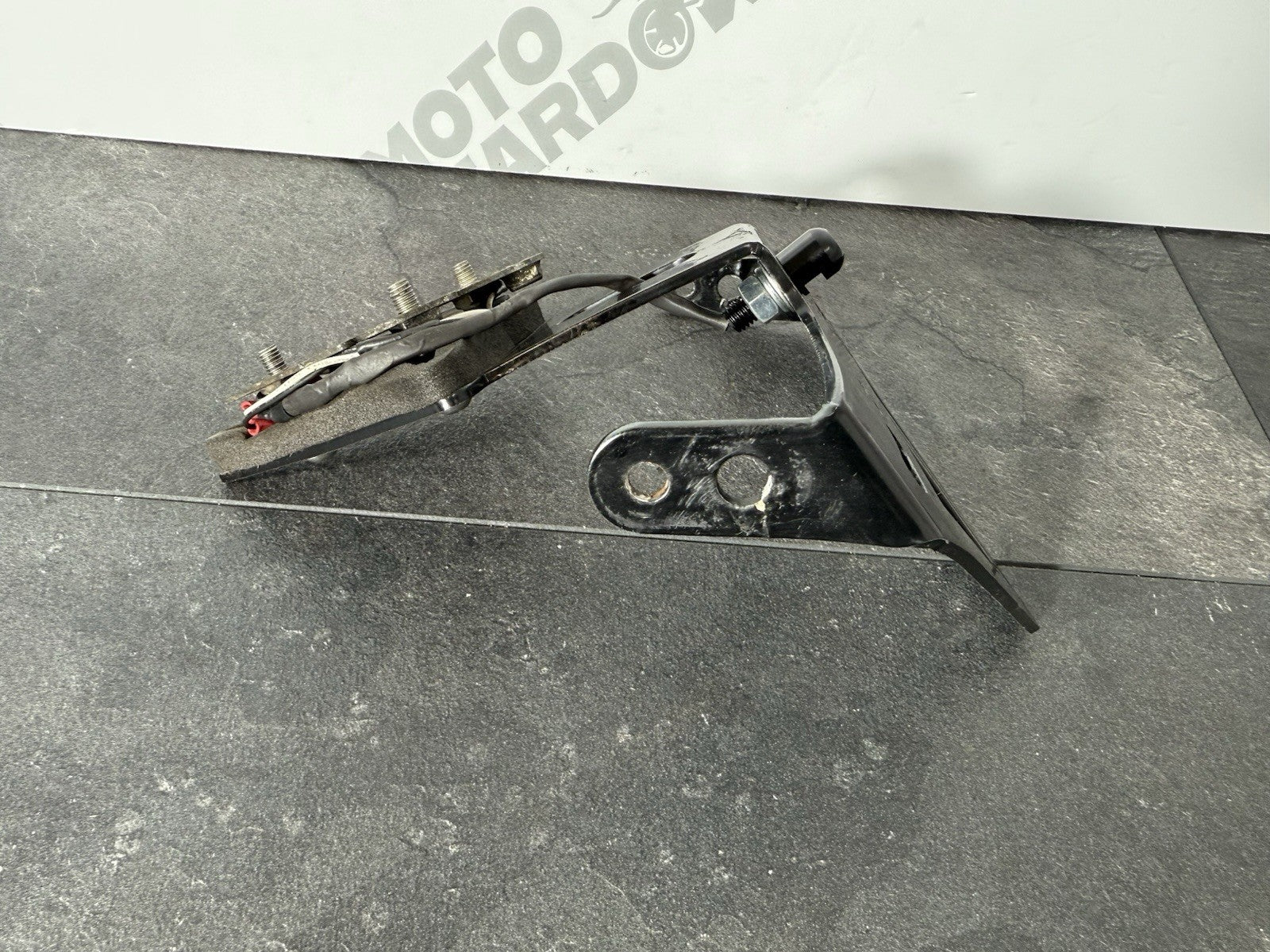 f6d1e129-db79-44ff-abee-1c354db3eba4