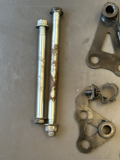 Yamaha MT-03 ABS 2020- Engine Mount Bolts & Brackets NOT COMPLETE SET